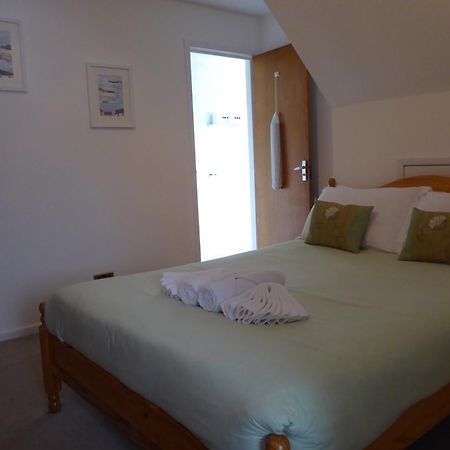 Capri Guest House Torquay Exterior photo